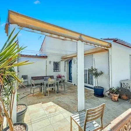 Villa Charmante Maison A Deux Pas De La 6alou2 *
